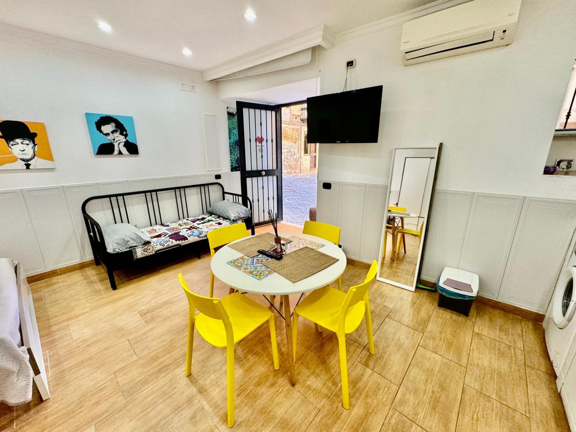 Nea Loft *